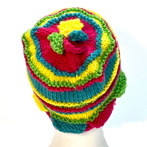 NWT Hand Knit Bright Colorful Rainbow Striped Beanie Hat Size 12-24 Mos. - Picture 7 of 10